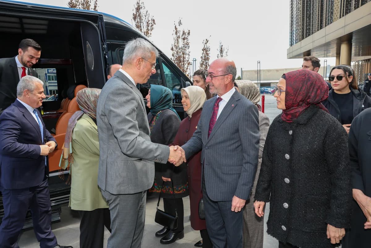 Bakan Memişoğlu’ndan Hamile Adaylarına Özel Destek