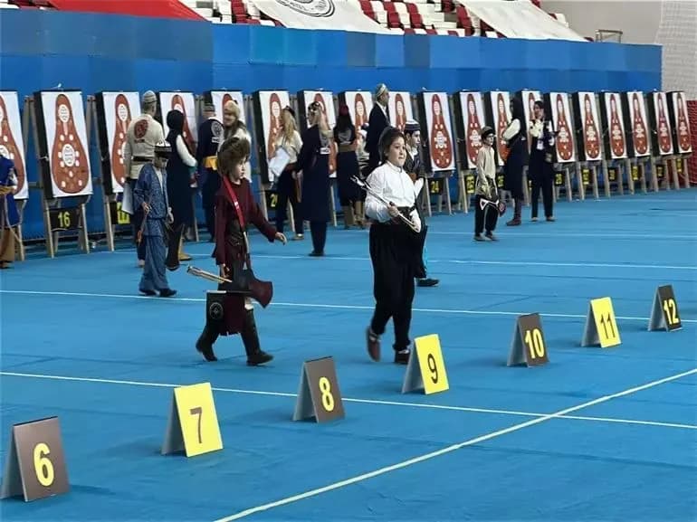 Samsun’da Geleneksel Okçuluk Heyecanı: Gençler ve Büyükler Salon Puta Türkiye Şampiyonası