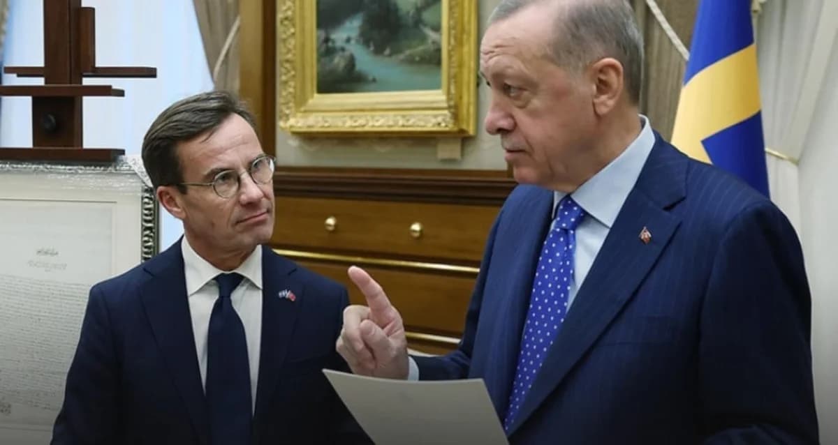 Türkiye Dosyası Skandalı: İsveç’in NATO Müzakereleri Tuvalette Mi Unutuldu?