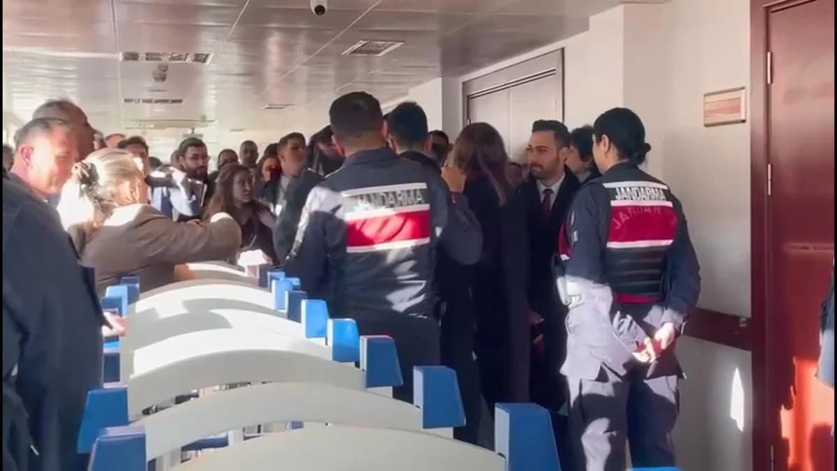 İstanbul’da İBB Yolsuzluk Davası 2. Gününde