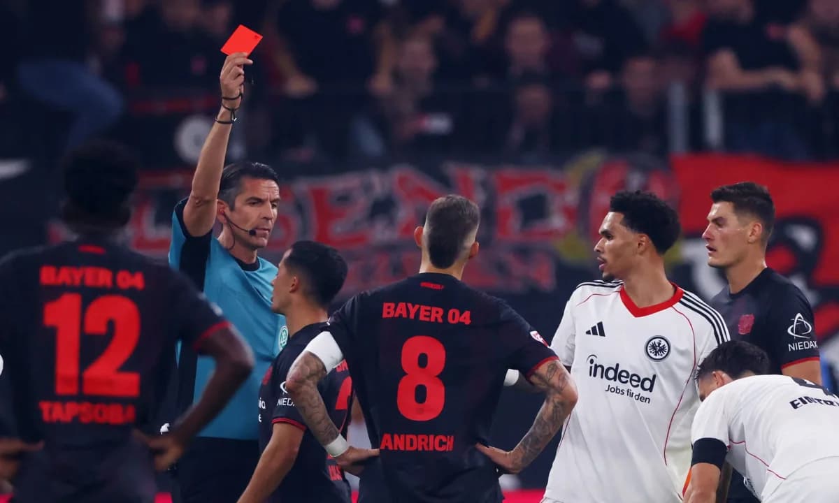 Galatasaray’ın Rakibi Frankfurt, 9 Kişi Kalan Leverkusen’e Kaybetti
