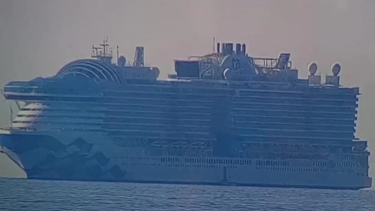 Marmara’da Yolcu Gemisinden Düşen Şahıs Aranıyor