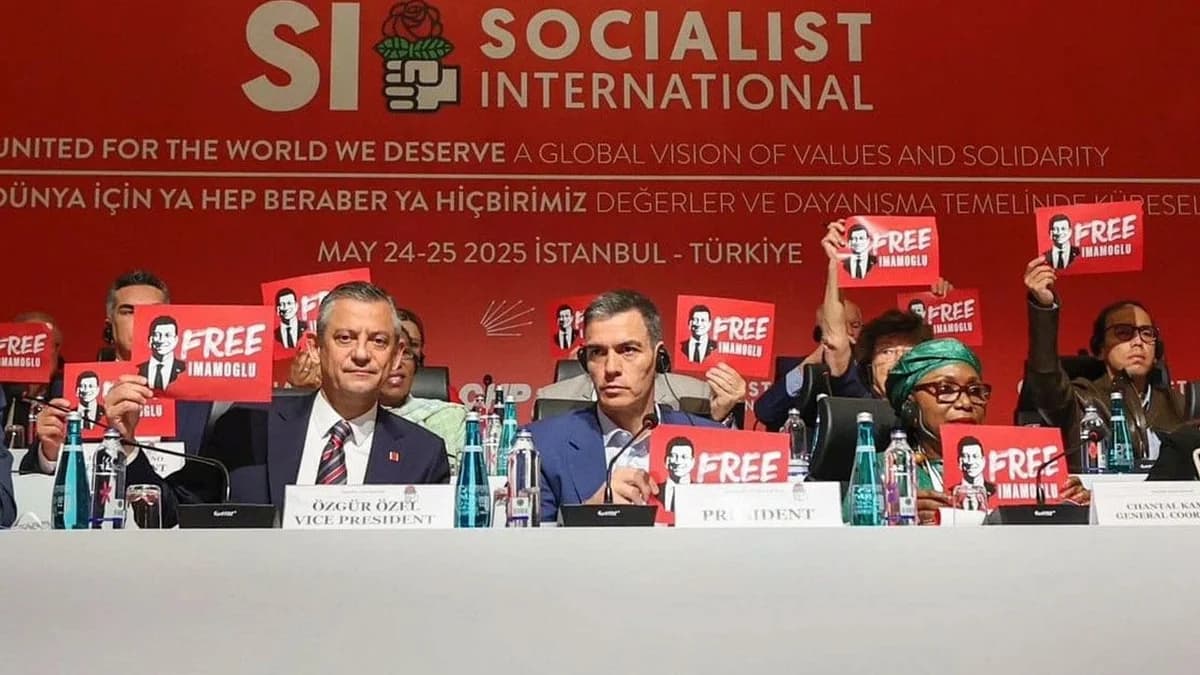 Sosyalist Enternasyonal’den Kayyum Atamalarına Sert Tepki: Özgür Özel’e Tam Destek