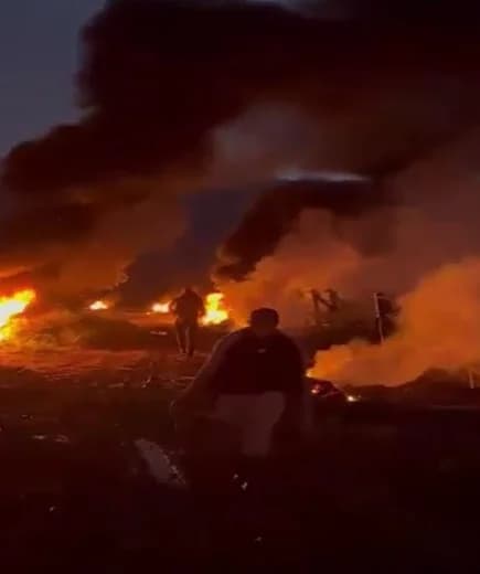 Üreticiler, Meyve Bahçelerini Zirai Dondan Korumak İçin Ateş Yakıyor