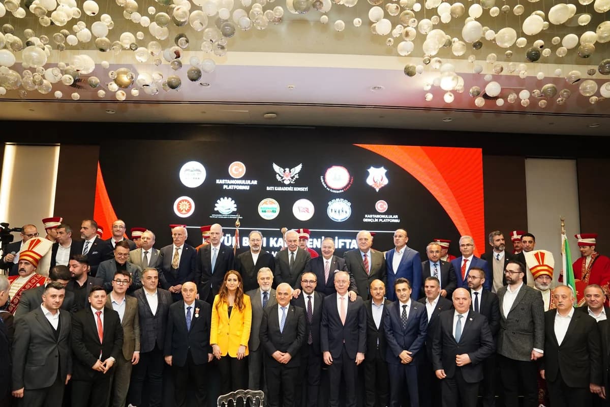 İstanbul’da Batı Karadenizliler İftarda Buluştu