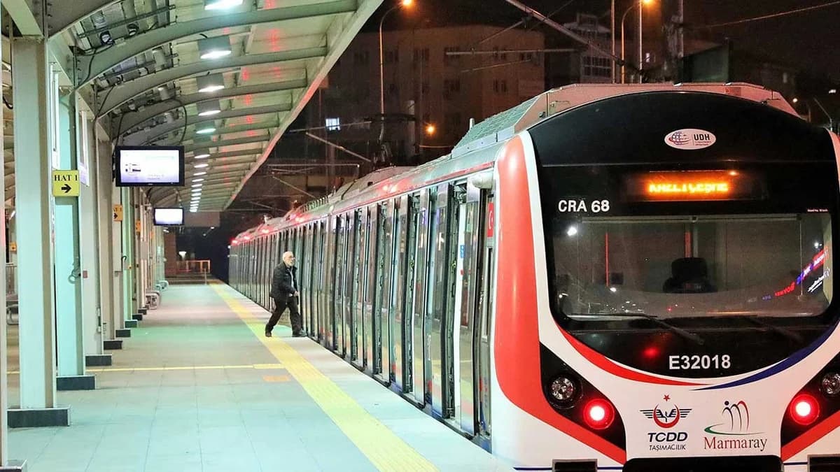 İzmir’de 29 Ekim’de toplu taşıma indirim, İZBAN ücretsiz