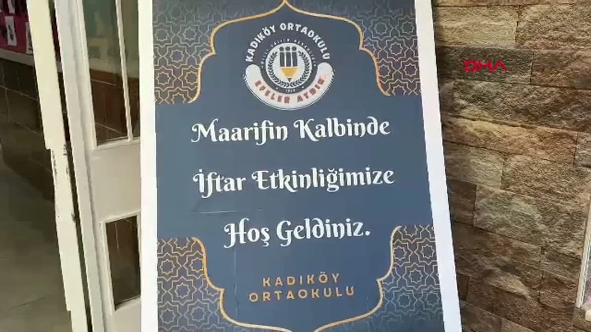 Aydın’da Öğrenciler Sınıflarda Birlikte İftar Açtı