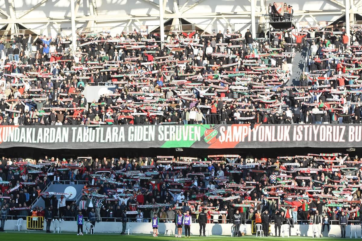 Karşıyaka’nın Zorlu Günü: Futbol ve Basketbolda Kritik Maçlar