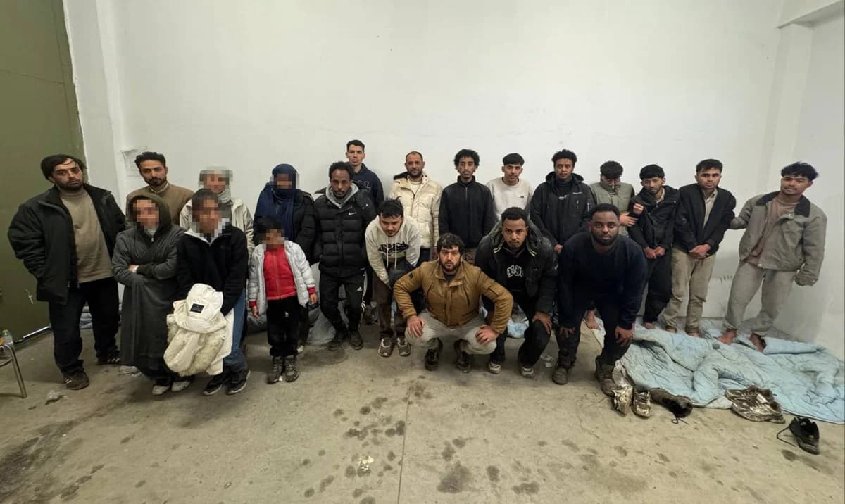 Edirne’de 21 Kaçak Göçmen Yakalandı