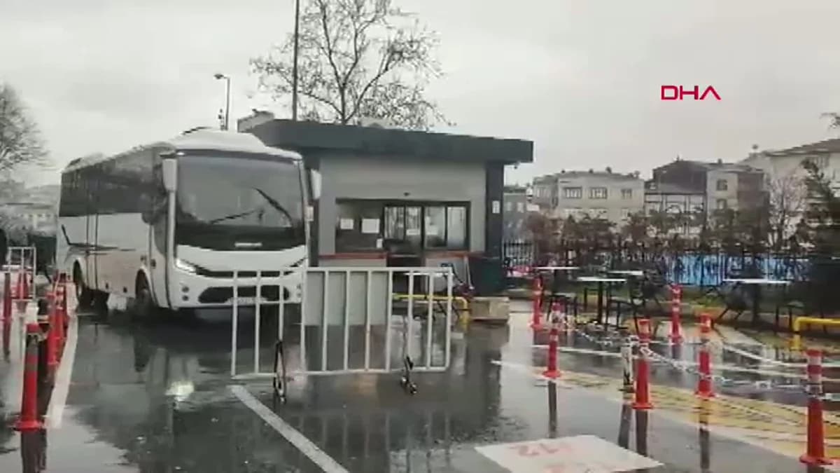 İstanbul – Uşak Belediyesi’nde Rüşvet Soruşturması: Gözaltına Alınanlar Sağlık Kontrolünden Geçti