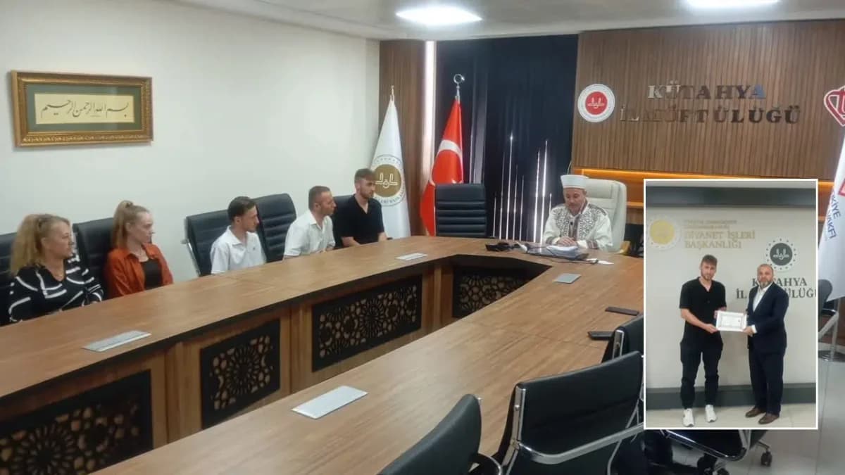 Alman Vatandaşı Nico, Kütahya’da Müslüman Oldu: Kerem İsmini Aldı