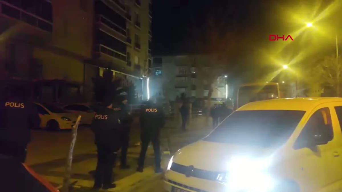Aksaray’da Bıçaklı Kavga: 16 Yaşındaki Genç Hayatını Kaybetti