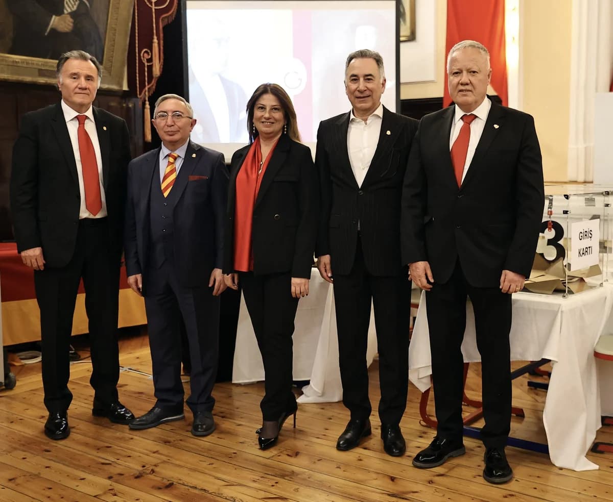 Aykutalp Derkan Galatasaray Divan Kurulu Başkanlığına Yeniden Seçildi