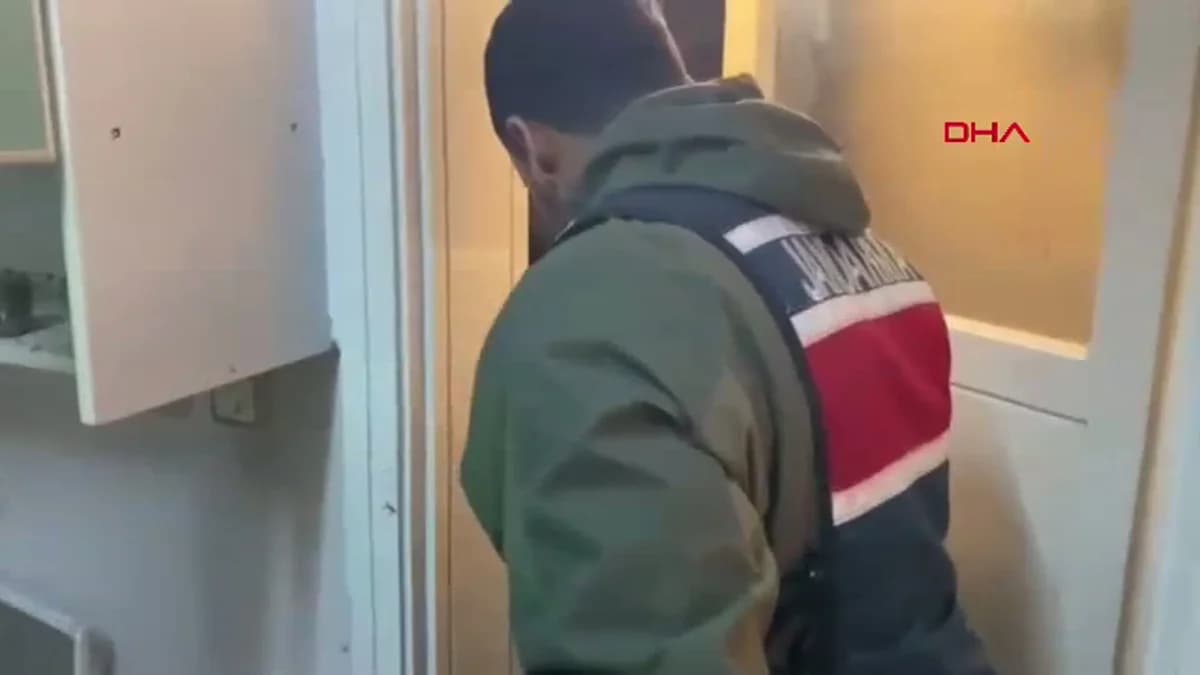 Aydın’da Evinde Hint Keneviri Yetiştiren Genç Gözaltına Alındı