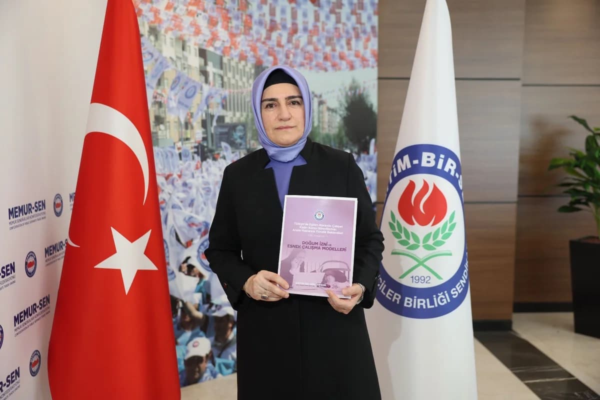 Eğitim-Bir-Sen’den Kadınlara Özel Çalışma Süresi Önerisi