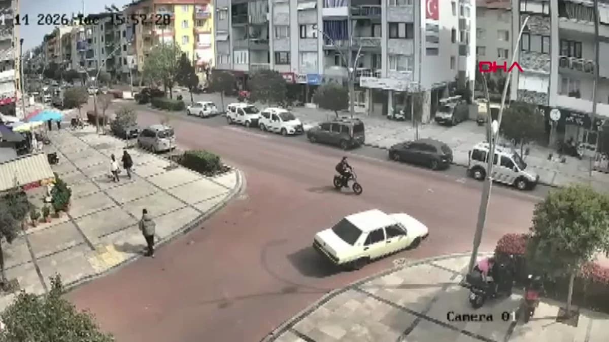 Manisa’da Motosiklet Kazası: Liseli Sude Hayatını Kaybetti