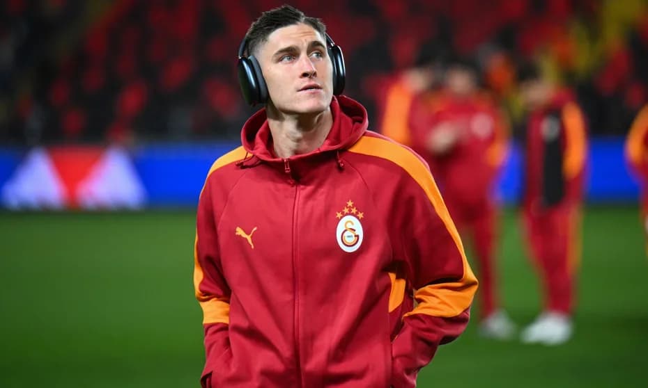 Takımı Premier Lige Çıkan Acun Ilıcalı Galatasaray’dan Roland Sallai İsitiyor