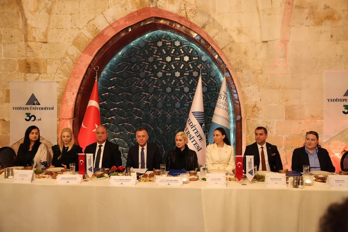 Yeditepe Üniversitesi Gaziantep’te Eğitim ve Gelecek Üzerine Konuştu