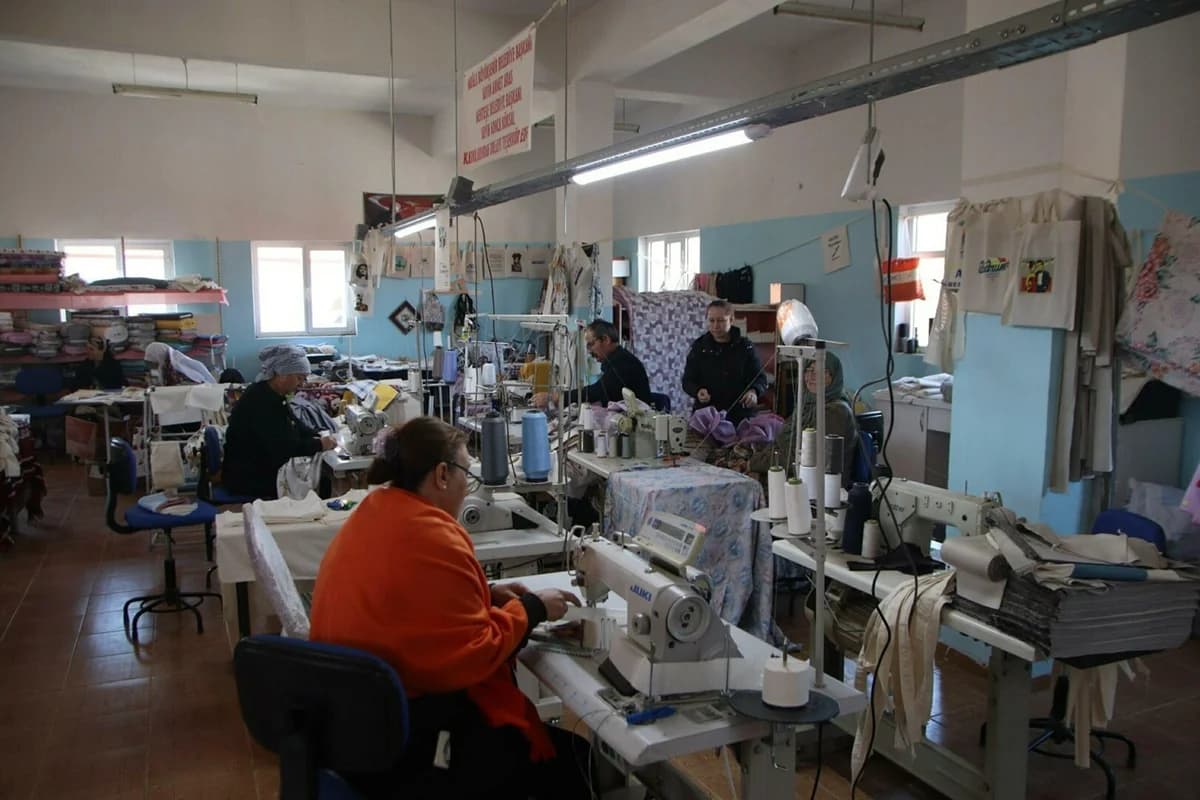 Emeklilikte Yeni Bir Başlangıç: Figen Özsoy’un Kadınlara Umut Veren Hikayesi