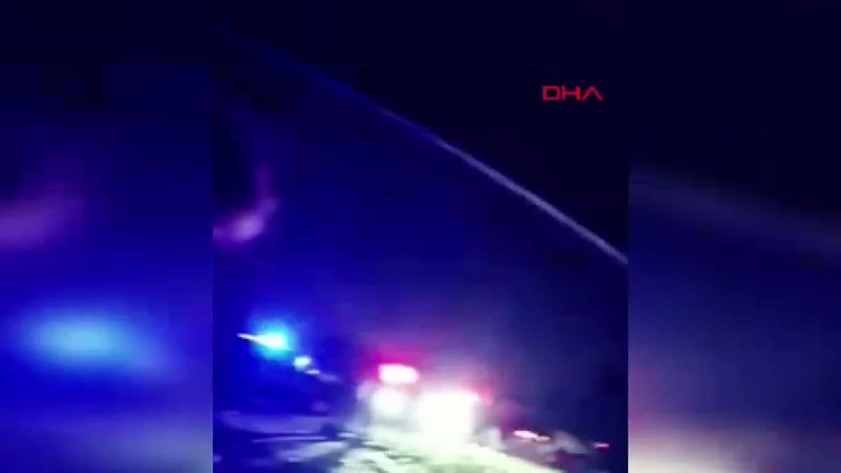 Gaziantep’te Feci Kaza: TIR’a Arkadan Çarpan Otomobilde Baba ve Oğul Hayatını Kaybetti