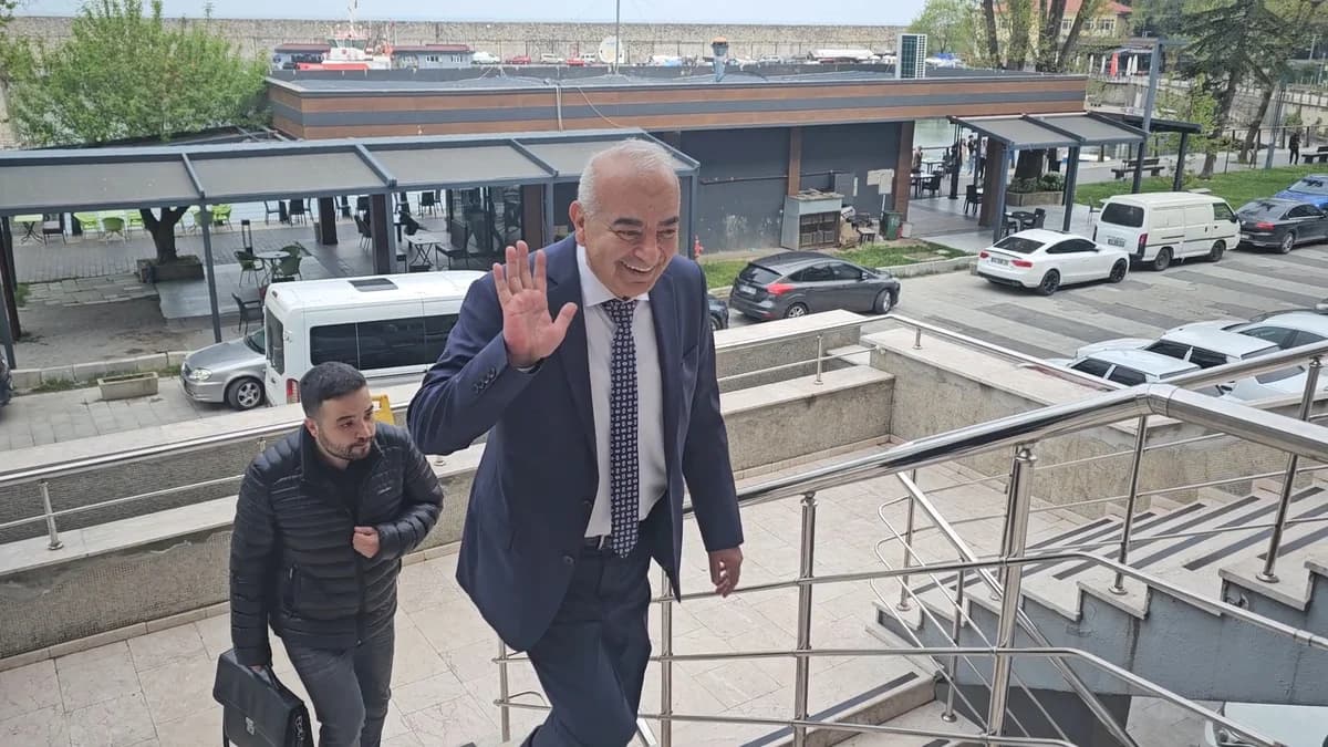 Devrek Belediyesi’nde Yolsuzluk Davası Başladı: Eski Başkan ve 30 Kişi Yargılanıyor