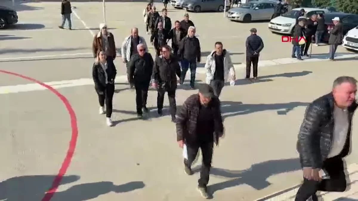 Trakya’daki Çifte Vatandaşlar Bulgardan Erken Seçim İçin Sandık Başında