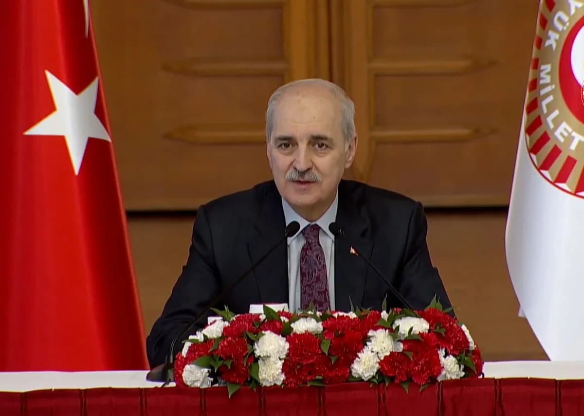 TBMM Başkanı Kurtulmuş’tan Dünya Çocuklarına Mesaj: ‘Gelecek Sizlerin Omuzlarında’