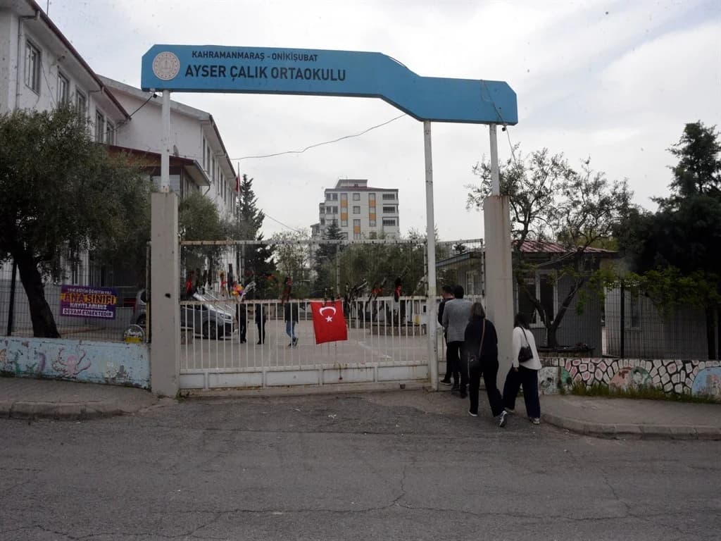 Kahramanmaraş’taki Okul Saldırısında Yaralanan Öğrencilerin Tedavisi Devam Ediyor