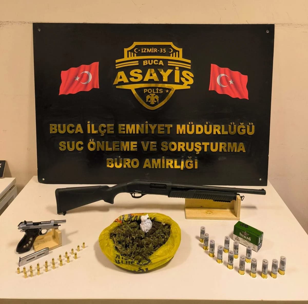 İzmir’de 7 Yıl 11 Ay Hapis Cezası ile Aranan Firari Hükümlü Yakalandı