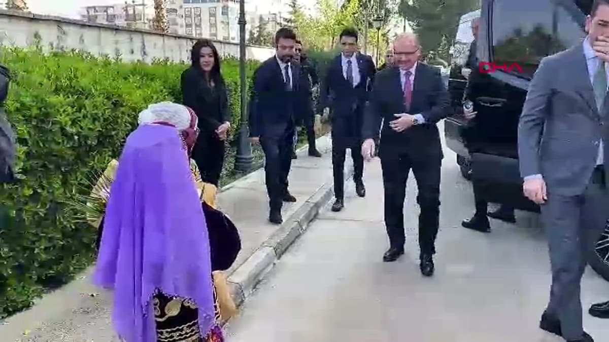 Bakan Ersoy’dan Osmaniye’ye Yatırım Müjdesi