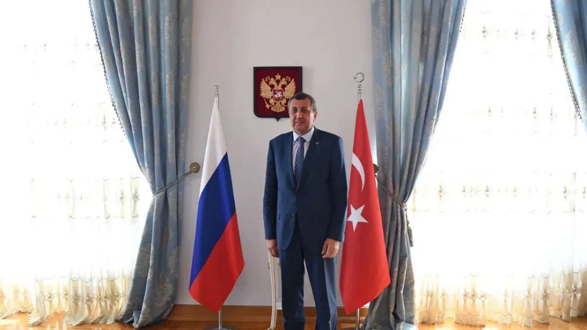 Rusya İstanbul Başkonsolosu Buravov görevine devam ediyor