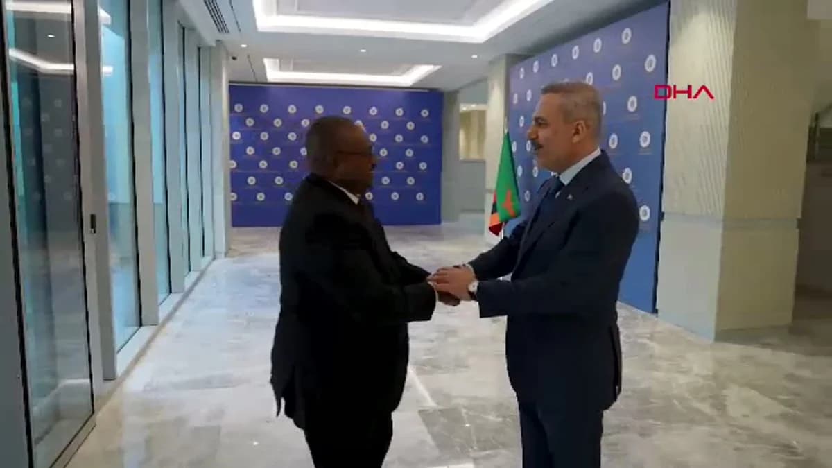 Ankara’da Tarihi Görüşme: Hakan Fidan ve Mulambo Haimbe Bir Araya Geldi