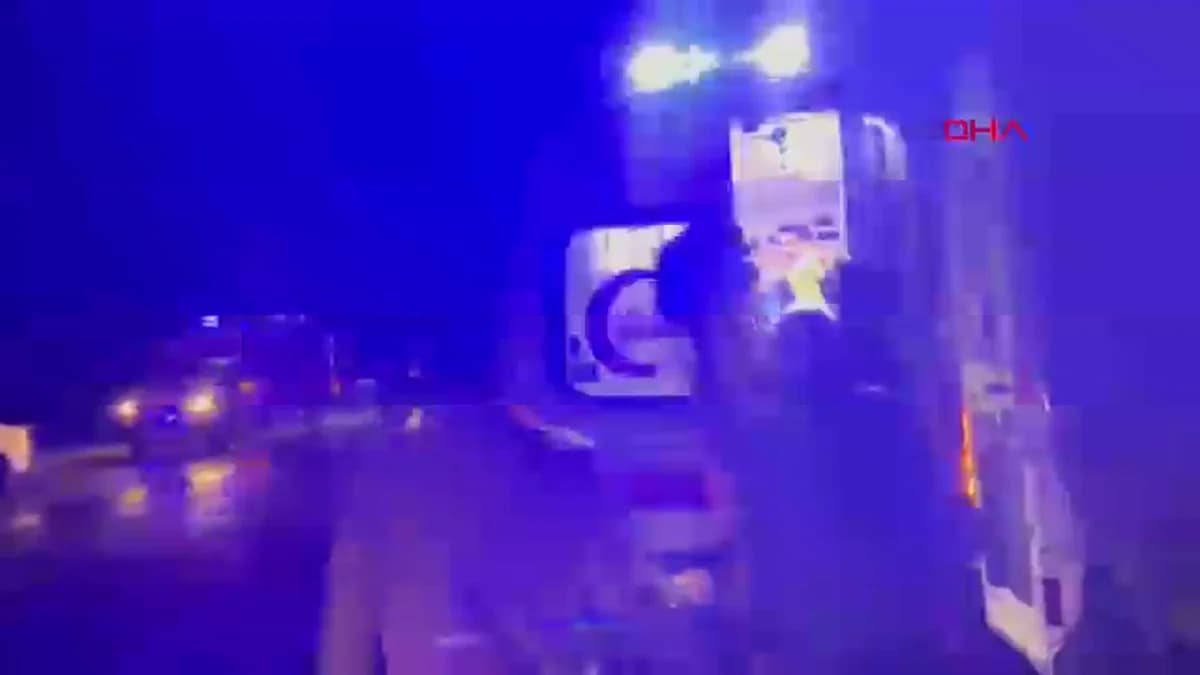 Cenazeye Giderken Trafik Kazası: 4 Yaralı