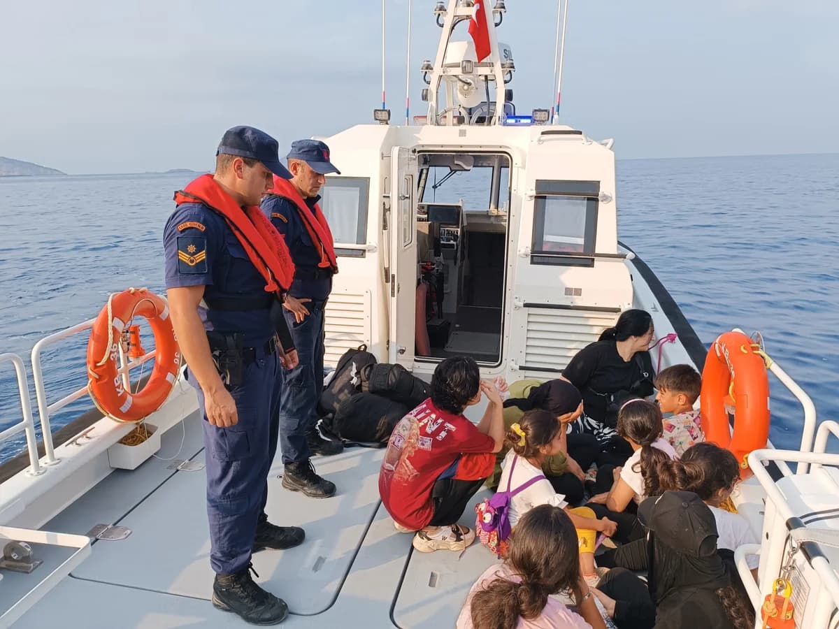 Türkiye’de Düzensiz Göçmen Sayısı 1 Milyonu Aştı: 2021’den Bugüne Veriler Açıklandı