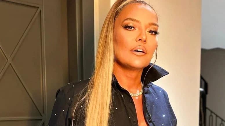 Ünlü şarkıcı Demet Akalın yeni aksesuarına servet ödedi