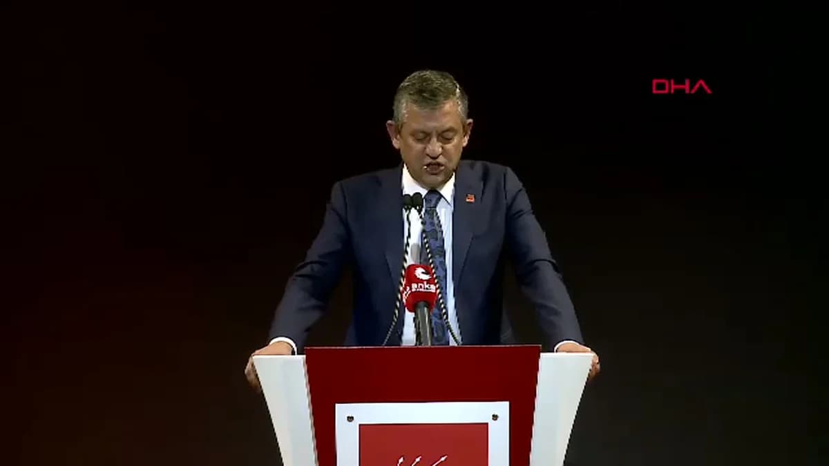 Özgür Özel, İktidarında 18 Kanun Teklifini Meclis’ten Geçireceğini Açıkladı