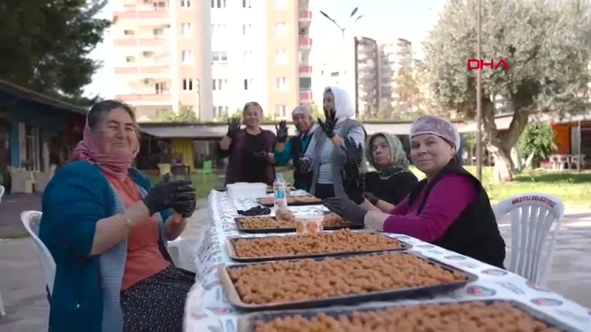 Mersin Mezitli’de Kadın Emeğiyle Hazırlanan İftar Sofrası