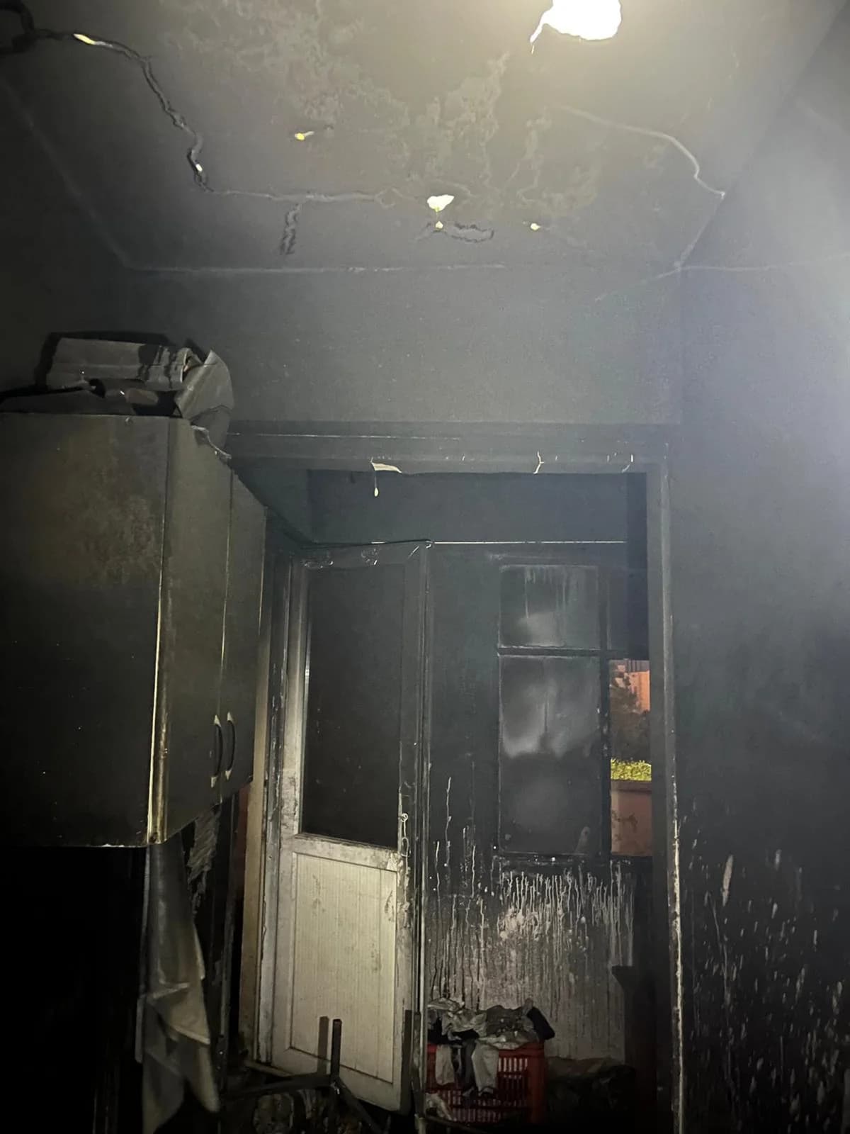 İzmir’de Elektrik Sobası Faciası: 1 Yaşındaki Çocuk Hayatını Kaybetti, 3 Kardeşi Kurtarıldı
