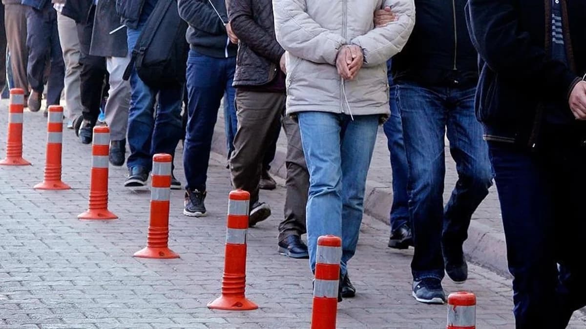 Düzensiz göçte sahadan veri: mobil göç noktası araçları 375’e çıktı
