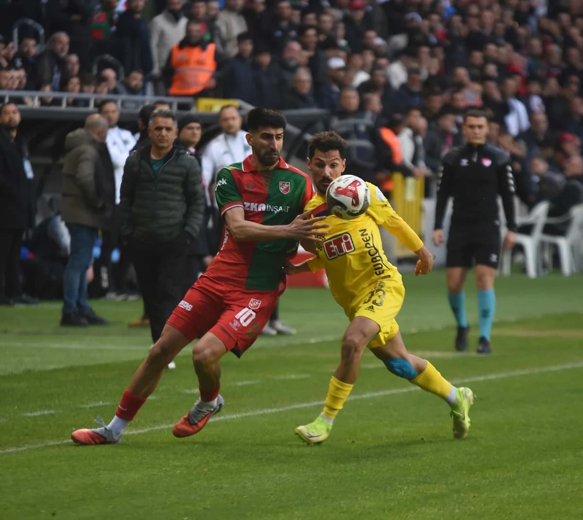 Karşıyaka’da Transfer Ateşi: Erhan Öztürk Piyasayı Sallayacak mı?