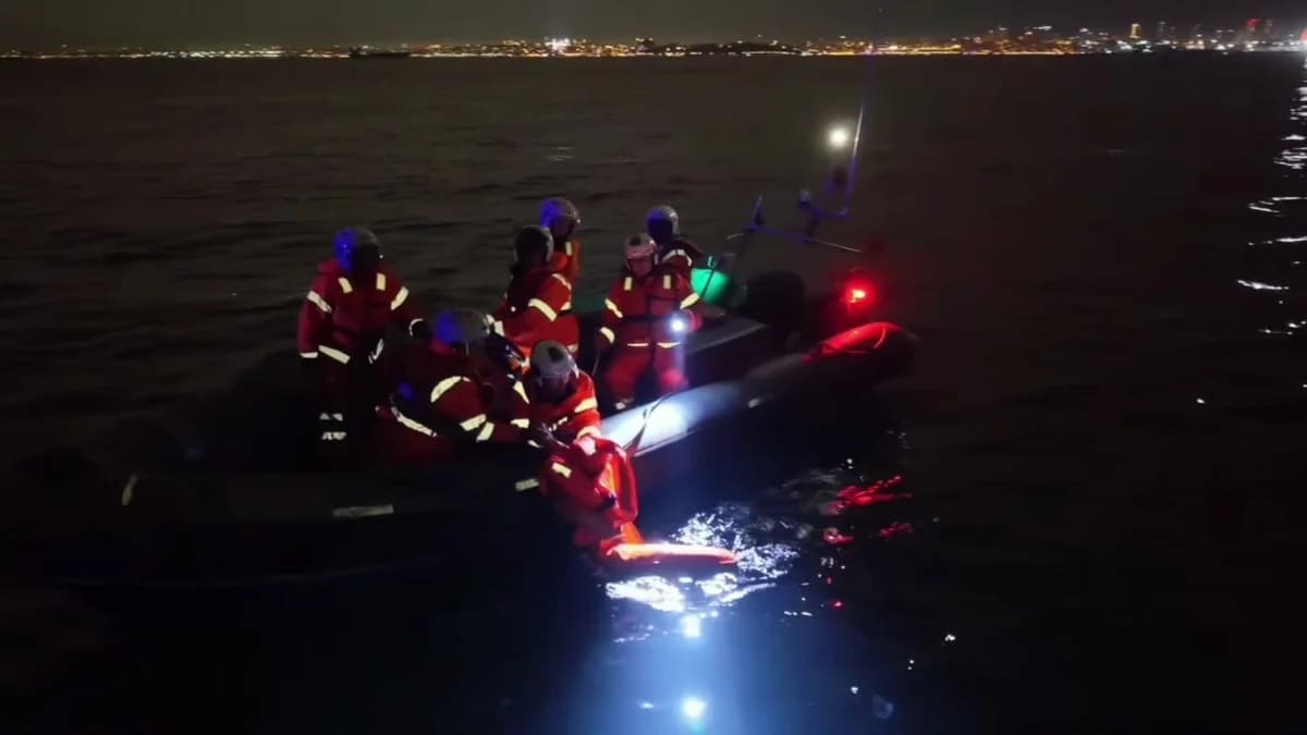DAK/SAR’dan Nefes Kesen Deniz Arama Kurtarma Tatbikatı: Karanlıkta Hayat Kurtarma Operasyonu