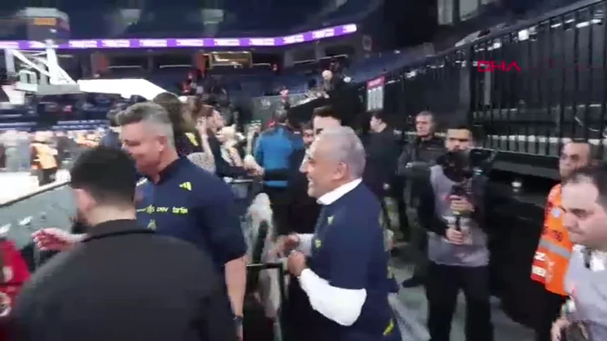 Fenerbahçe Opet: Şampiyonlukta Sadettin Saran’dan Övgü Dolu Sözler