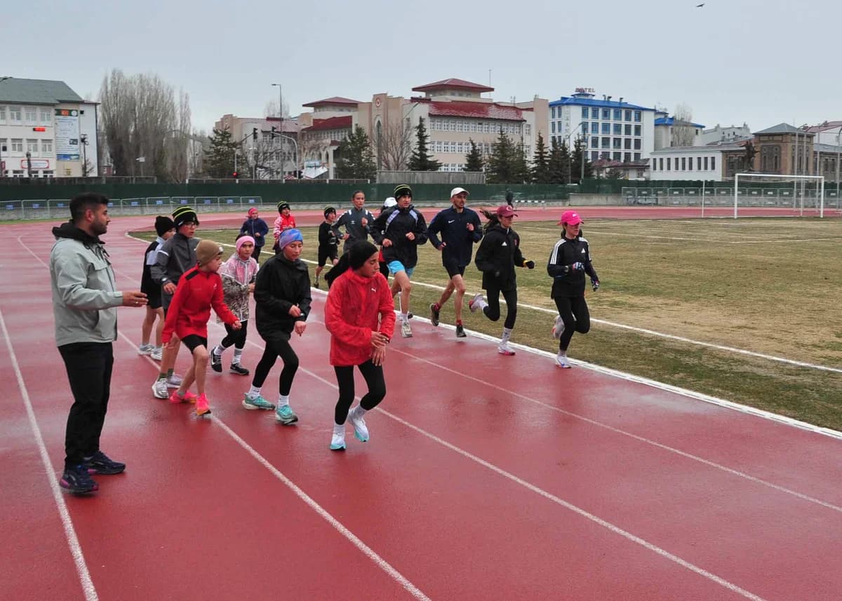 Milli Atletler, Avrupa Şampiyonası İçin Kars’ta Kamp Yapıyor