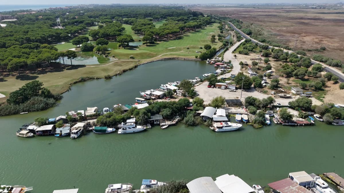 Acısu Nehri’ndeki 300 Kaçak Konteynere Yıkım Kararı
