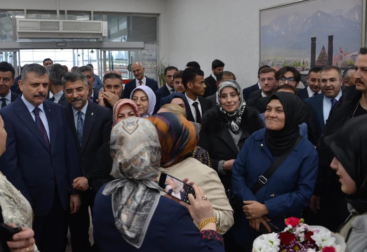İçişleri Bakanı Mustafa Çiftçi Erzurum’a Geldi: AYM Başkanı Özkaya ile Geri Gönderme Merkezi’nde İnceleme