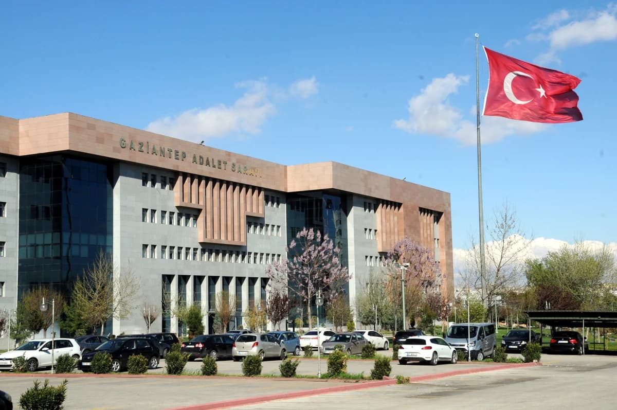 Gaziantep Adliyesi’nde Büyük Operasyon: 15 Gözaltı