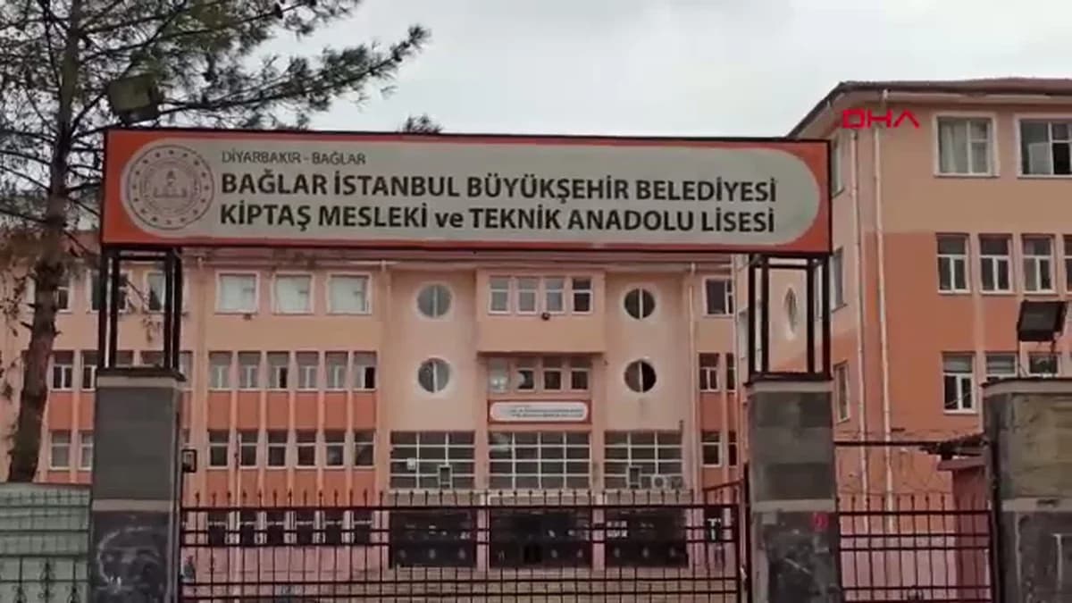 Diyarbakır’da Gönüllü Kadın Öğretmenler, 119 Genç Kızı YKS’ye Hazırlıyor