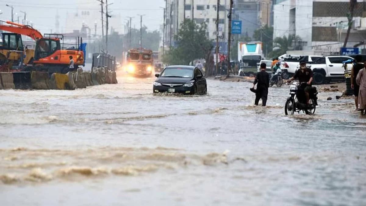Pakistan’da Muson Yağmurları Felaketi: Can Kaybı Yükseliyor