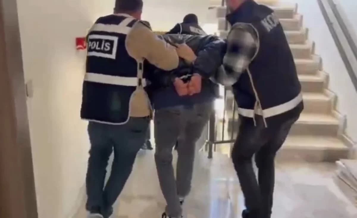 Gaziantep’te Darp ve Tehditle 3 Milyon TL İsteyen 5 Şüpheli Yakalandı
