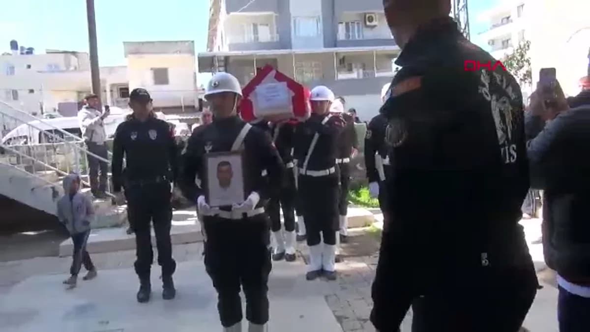 Trafik Kazasında Yaralanan Polis Memuru Hayatını Kaybetti